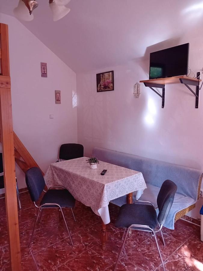 Apartmanova Martina Hradistko (Prague-West)